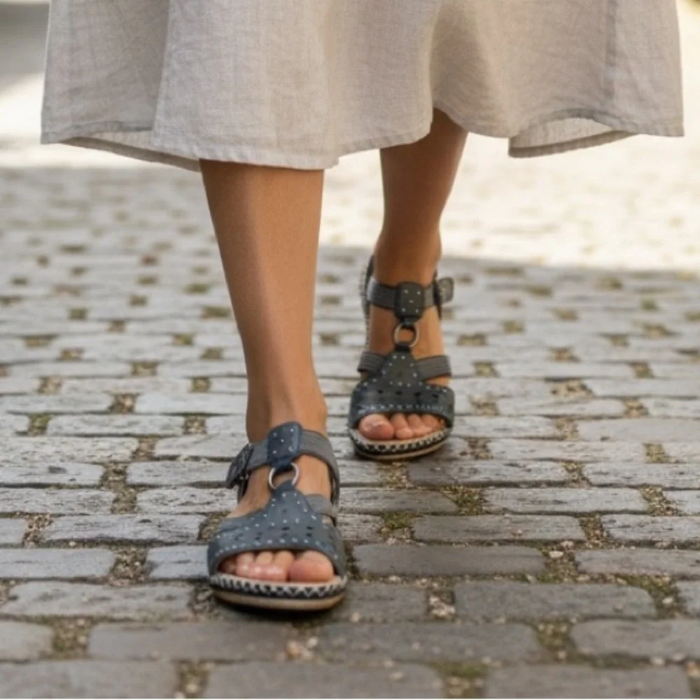 Remonte blue Wedge Sandals size 10-10.5